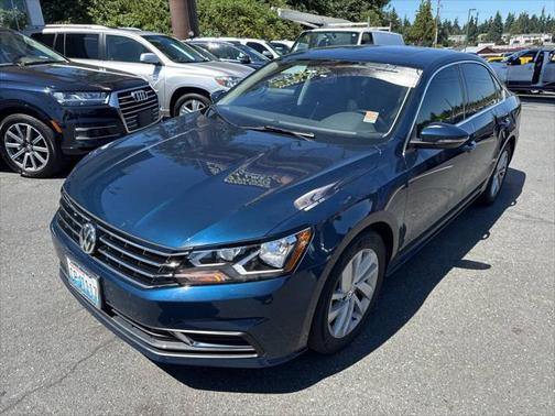 2018 Volkswagen Passat 2.0T SE