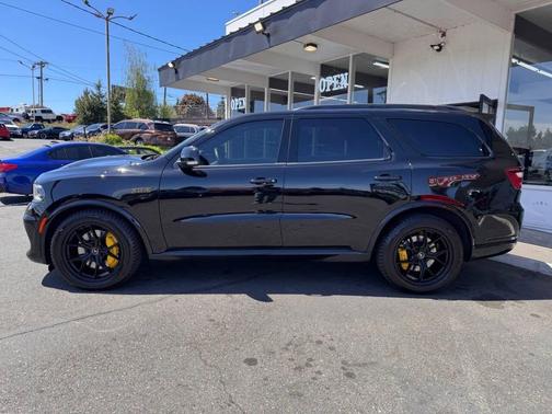 Diamond Black Clear Coat 2024 Dodge Durango SRT 392