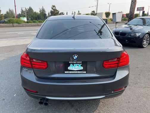 2012 BMW 328 328i 4dr Sedan