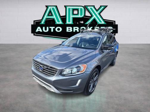 Osmium Grey Metallic 2017 Volvo XC60 T5 Dynamic