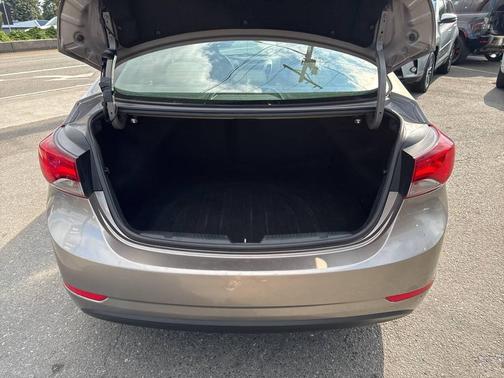 2016 Hyundai ELANTRA Limited