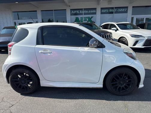 2013 Scion iQ Base 2dr Hatchback