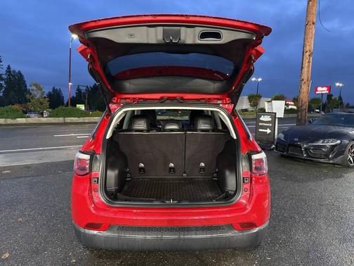 2017 Jeep New Compass Latitude