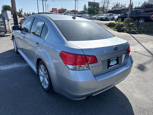 2014 Subaru Legacy Premium