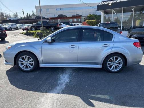 2014 Subaru Legacy Premium