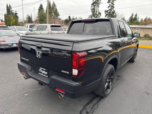 2022 Honda Ridgeline Black