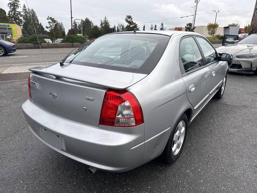 2004 Kia Spectra GS 4dr Hatchback