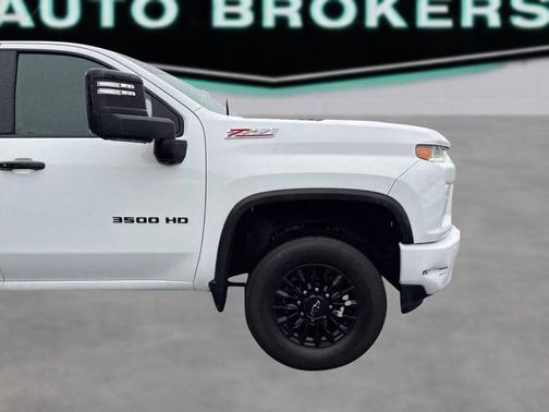 Summit White 2022 Chevrolet Silverado 3500 LTZ
