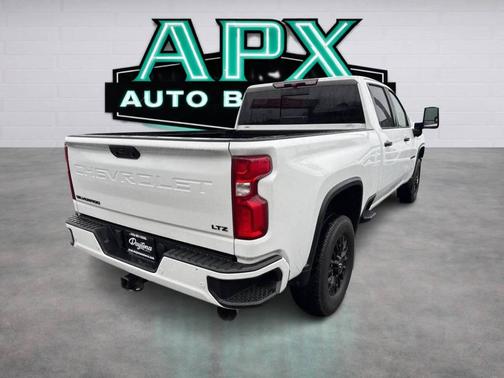 Summit White 2022 Chevrolet Silverado 3500 LTZ