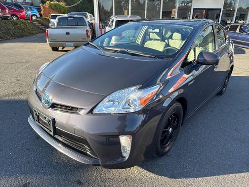 2014 Toyota Prius Two