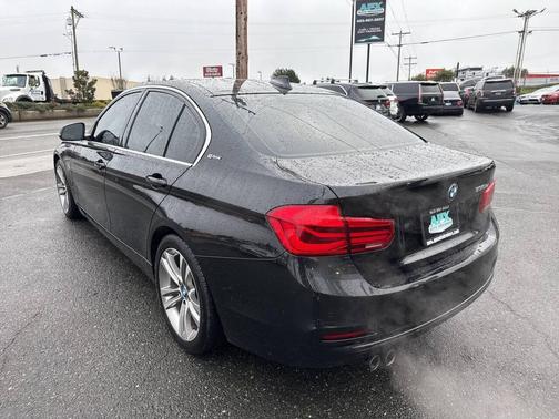 2017 BMW 330e iPerformance
