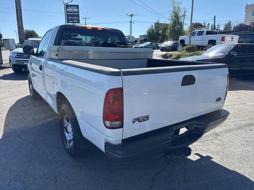 2003 Ford F-150 XL