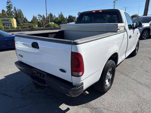 2003 Ford F-150 XL