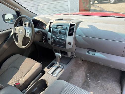 2010 Nissan Frontier SE
