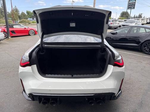 Alpine White 2021 BMW M4 Competition