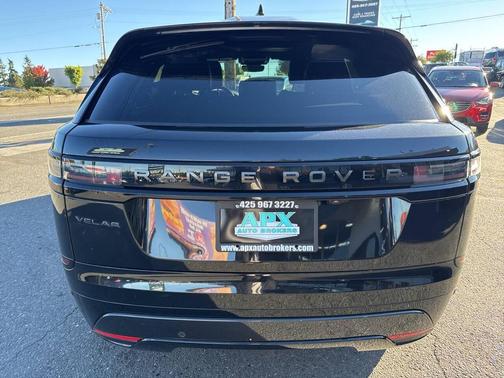 2024 Land Rover Range Rover Velar P250 SE R-Dynamic