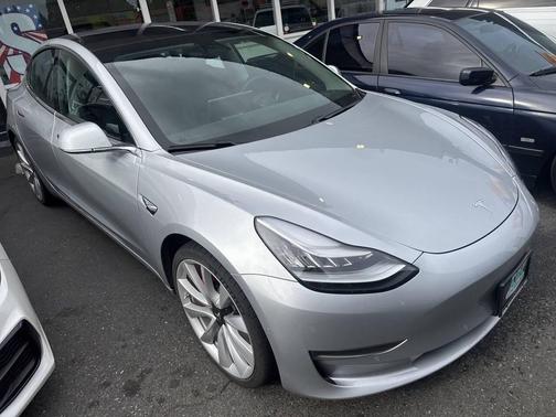 2018 Tesla Model 3 Performance
