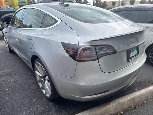 2018 Tesla Model 3 Performance