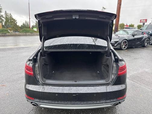 2018 Audi A4 2.0T Premium Plus