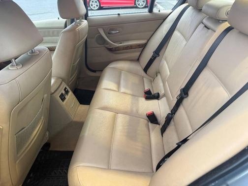 2006 BMW 330 330xi AWD 4dr Sedan