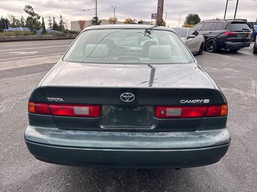1999 Toyota Camry LE