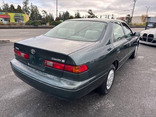 1999 Toyota Camry LE