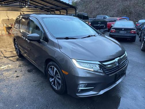 2018 Honda Odyssey Elite