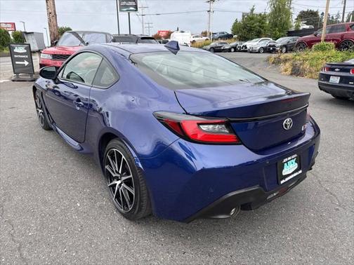 2023 Toyota GR86 Base