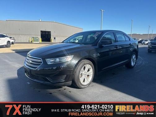 2015 Ford Taurus SE