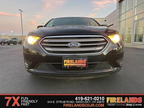 2015 Ford Taurus SE