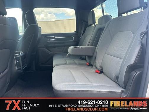 2024 RAM 1500 Big Horn/Lone Star