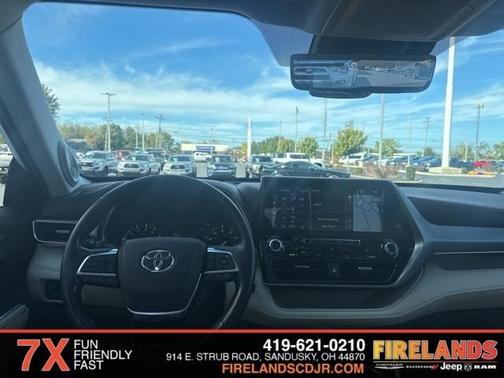 2021 Toyota Highlander Platinum