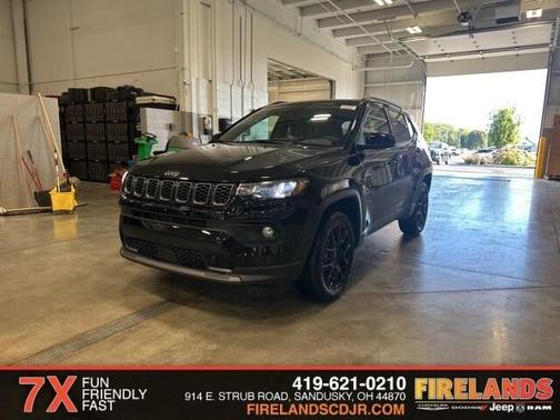 2025 Jeep Compass Latitude