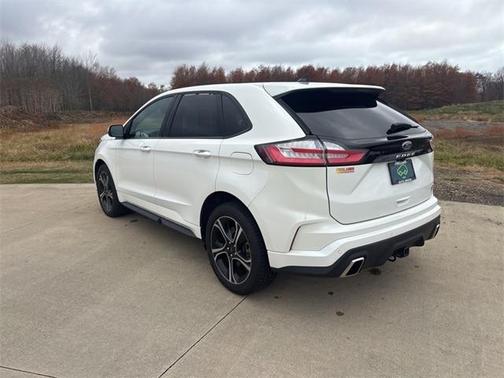 2022 Ford Edge ST
