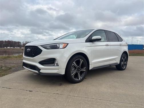 2022 Ford Edge ST