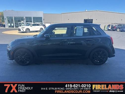 2023 MINI Hardtop Cooper S