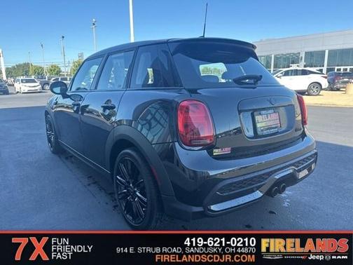 2023 MINI Hardtop Cooper S