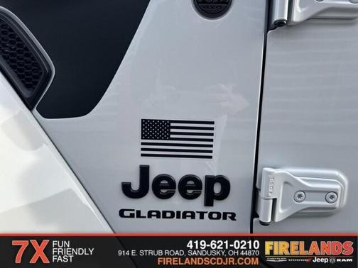 2023 Jeep Gladiator Sport