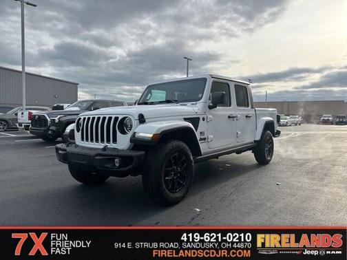 2023 Jeep Gladiator Sport