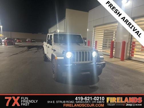 2023 Jeep Gladiator Sport