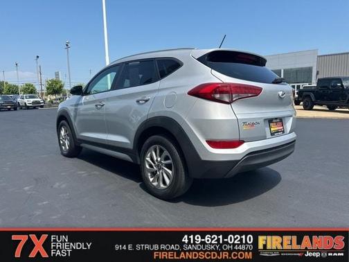 2017 Hyundai TUCSON SE