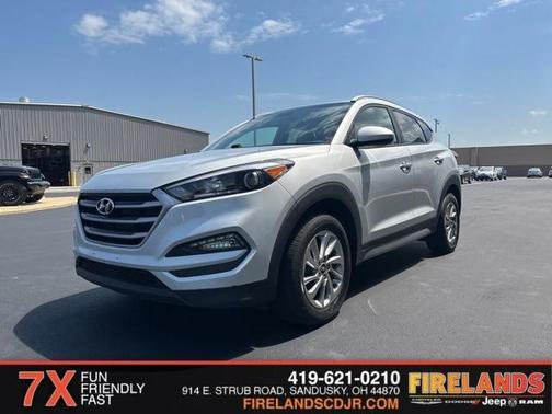 2017 Hyundai TUCSON SE
