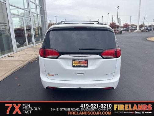 2020 Chrysler Pacifica Limited