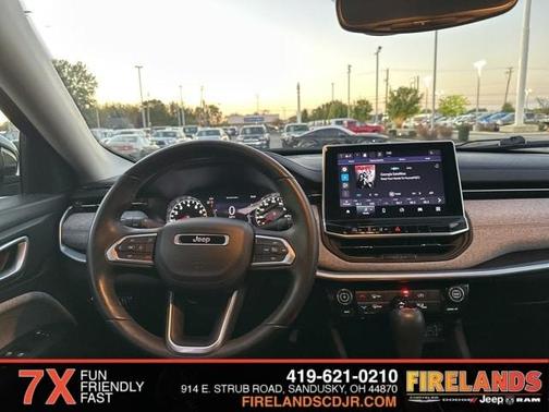 2022 Jeep Compass Latitude Lux