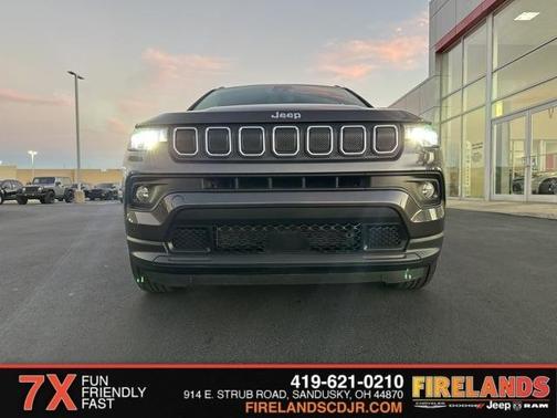 2022 Jeep Compass Latitude Lux