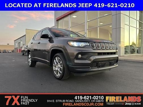 2022 Jeep Compass Latitude Lux