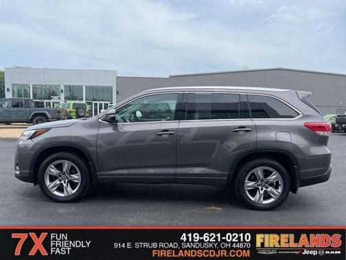 2019 Toyota Highlander 
