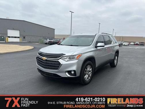 2021 Chevrolet Traverse LT Cloth