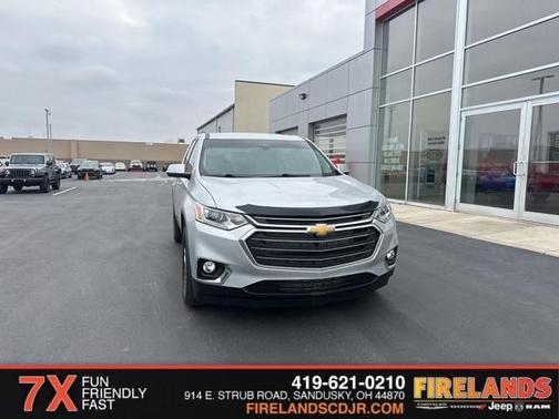 2021 Chevrolet Traverse LT Cloth