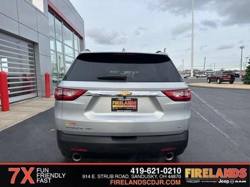 2021 Chevrolet Traverse LT Cloth